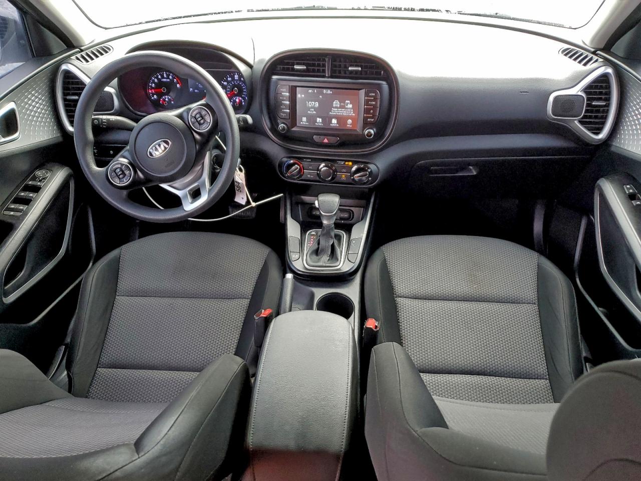 2020 KIA SOUL LX photo 15