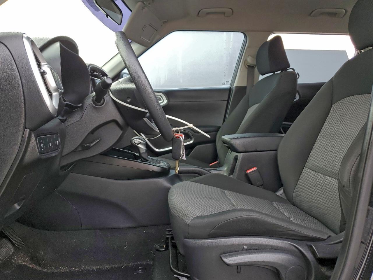 2020 KIA SOUL LX photo 13