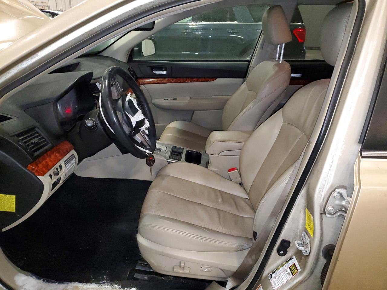 2010 SUBARU OUTBACK 2.5I LIMITED photo 7