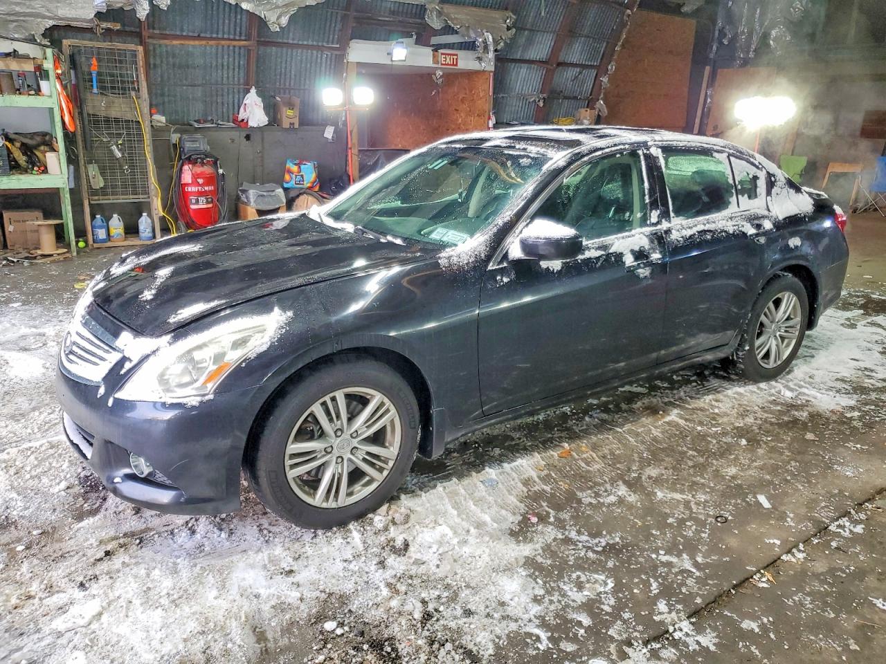 2010 INFINITI G37