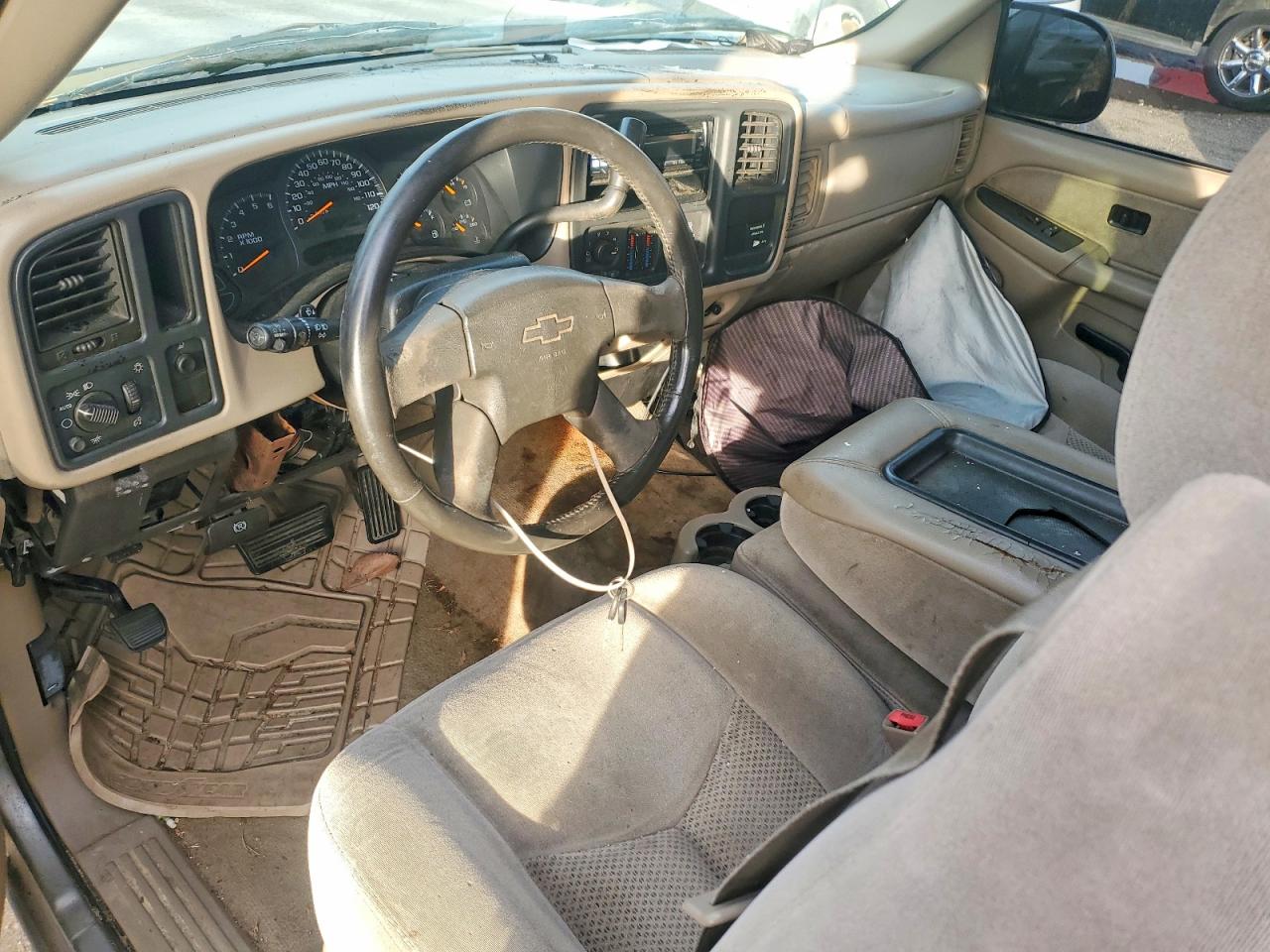 2003 CHEVROLET SILVERADO C1500 photo 8