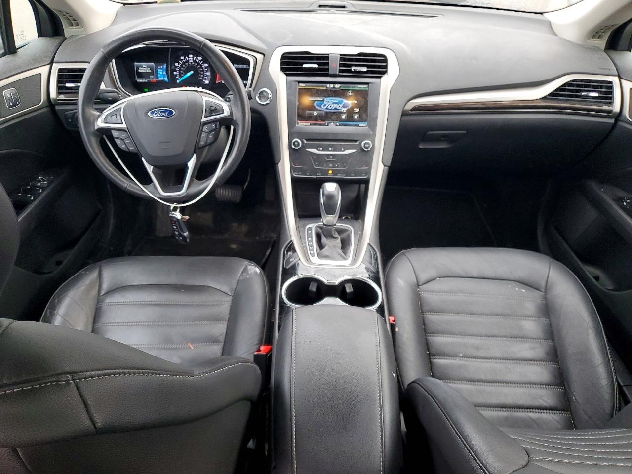 2015 FORD FUSION SE photo 15