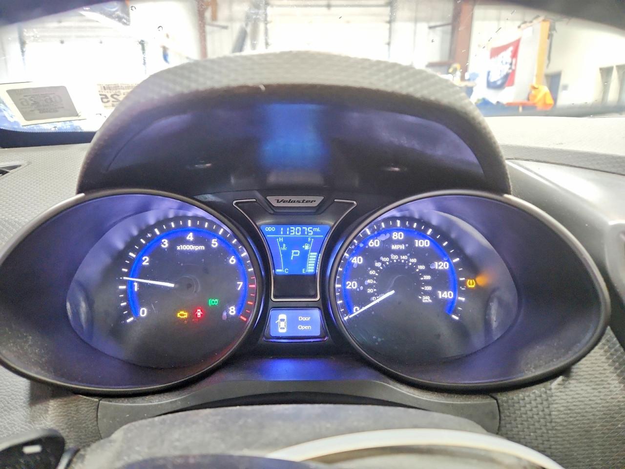 2013 HYUNDAI VELOSTER TURBO photo 9