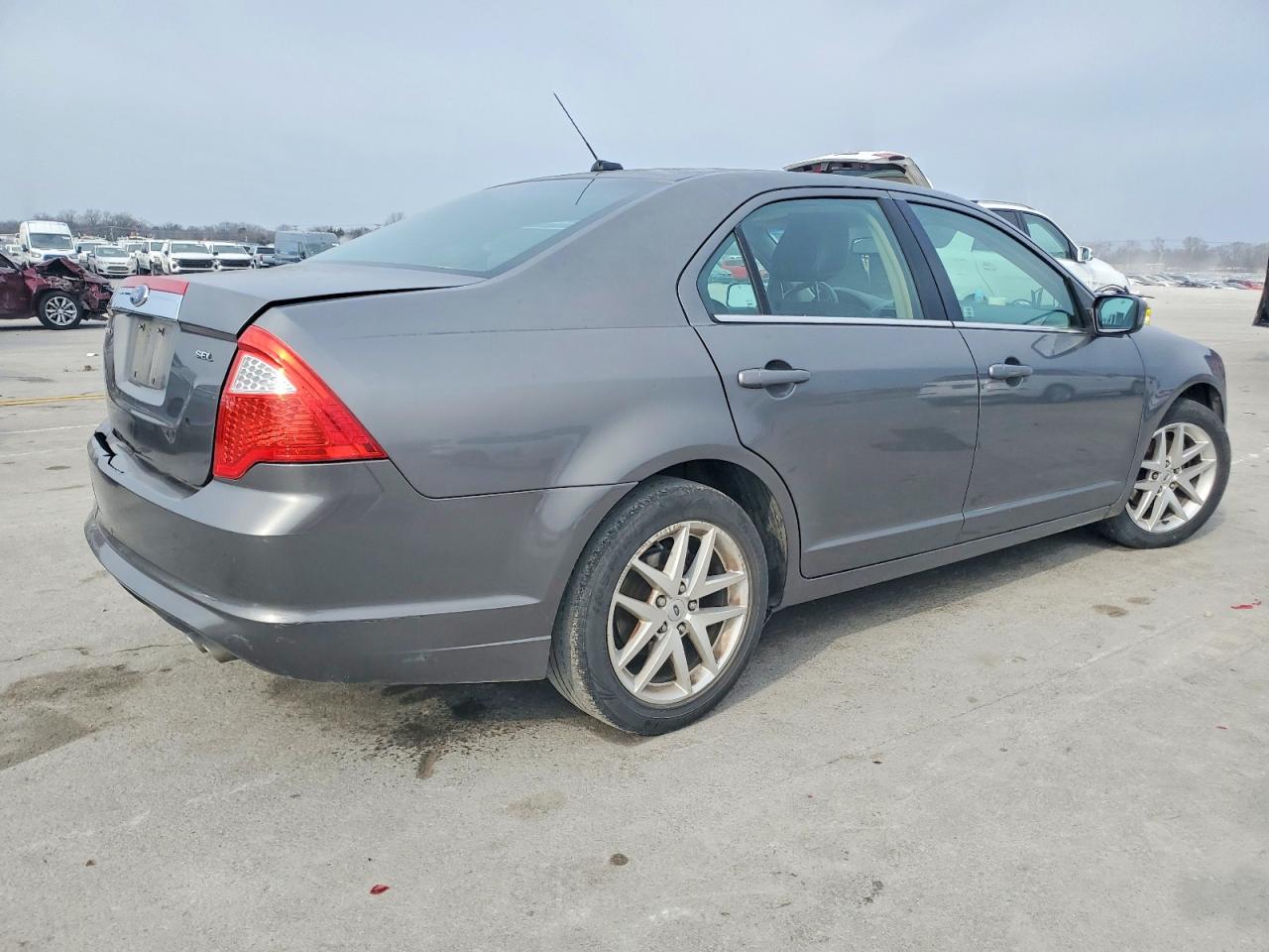2010 FORD FUSION SEL photo 3