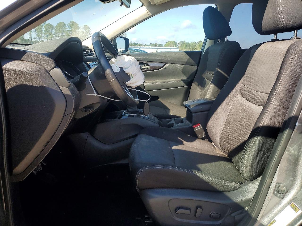 2019 NISSAN ROGUE S photo 7