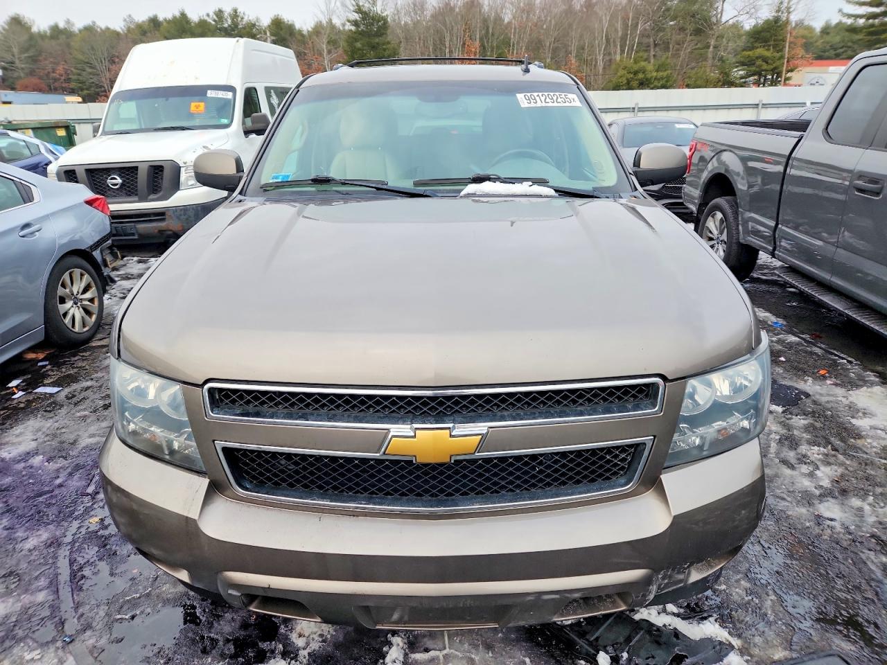 2012 CHEVROLET SUBURBAN K1500 LT photo 5