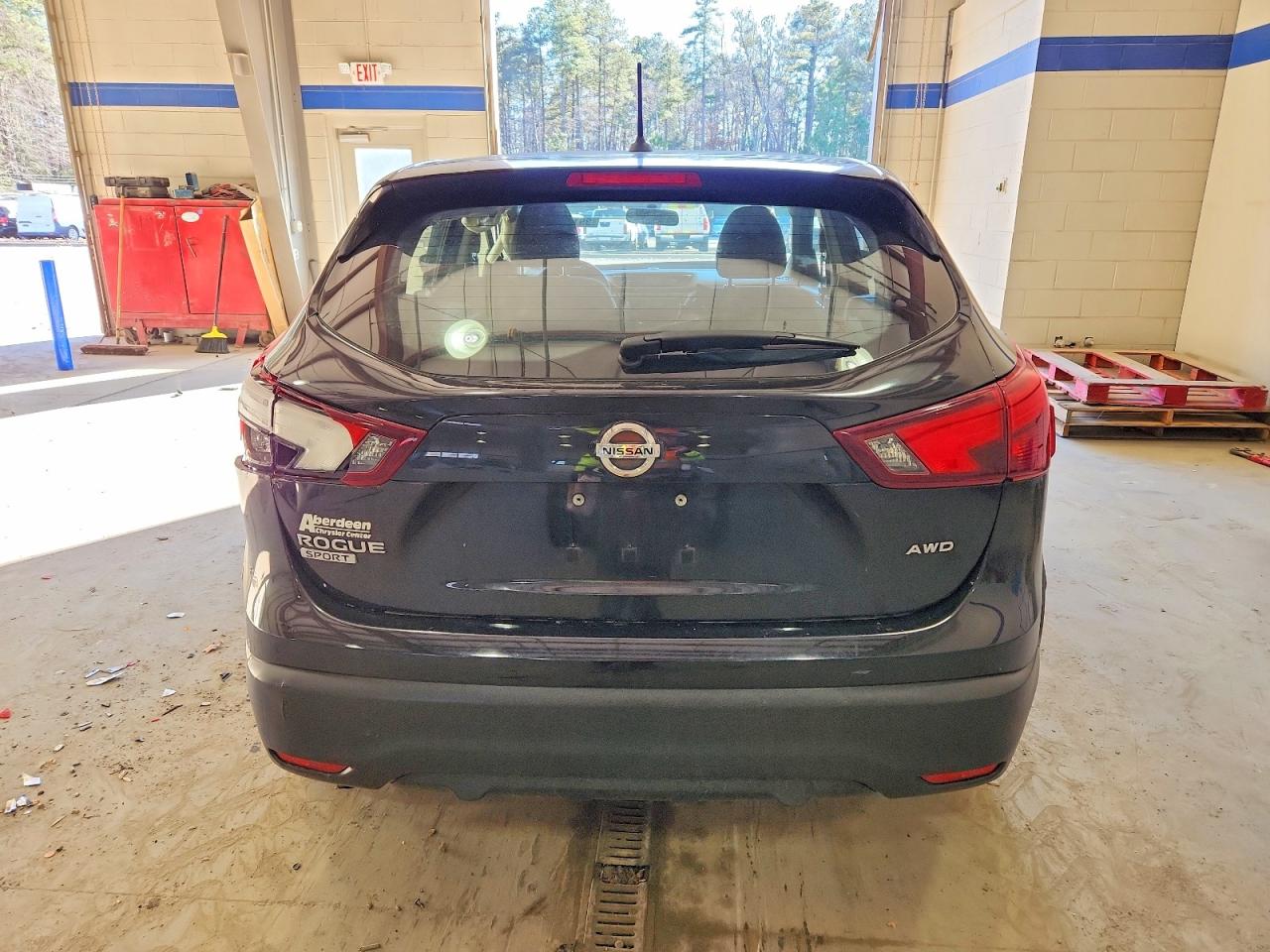 2019 NISSAN ROGUE SPORT S photo 6