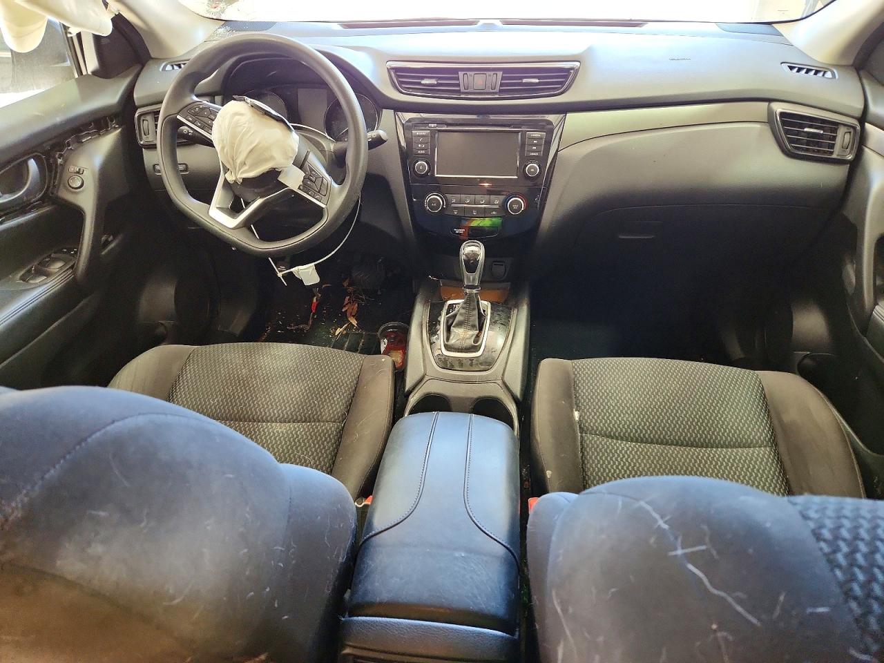 2019 NISSAN ROGUE SPORT S photo 8