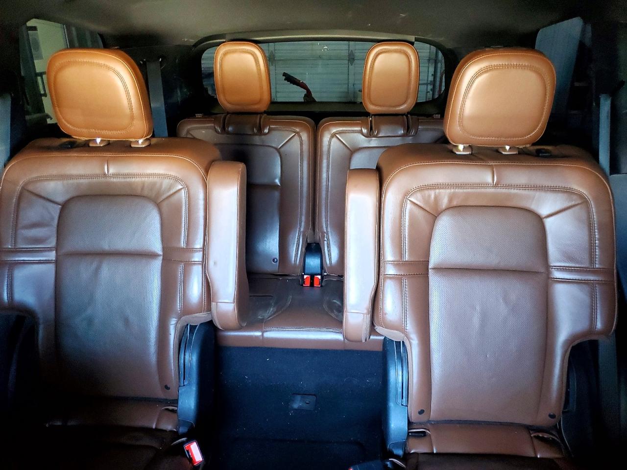 2021 LINCOLN AVIATOR GRAND TOURING photo 10