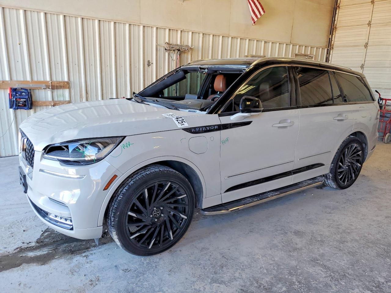 2021 LINCOLN AVIATOR