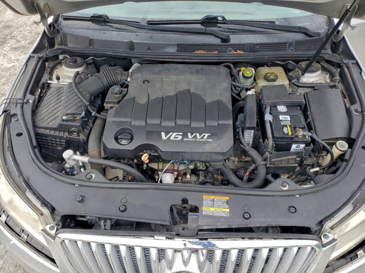 2010 BUICK LACROSSE CX photo 11
