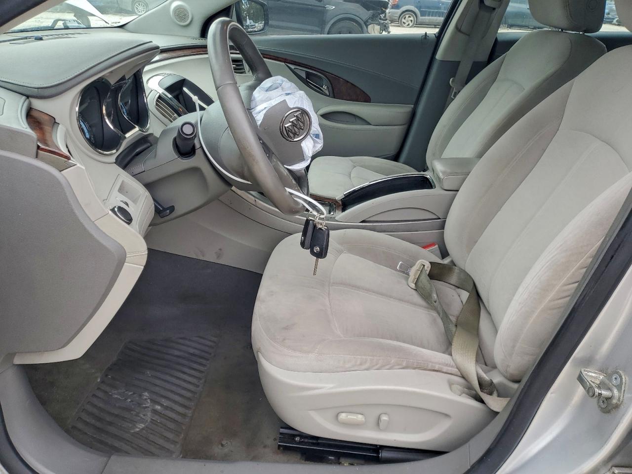 2010 BUICK LACROSSE CX photo 7