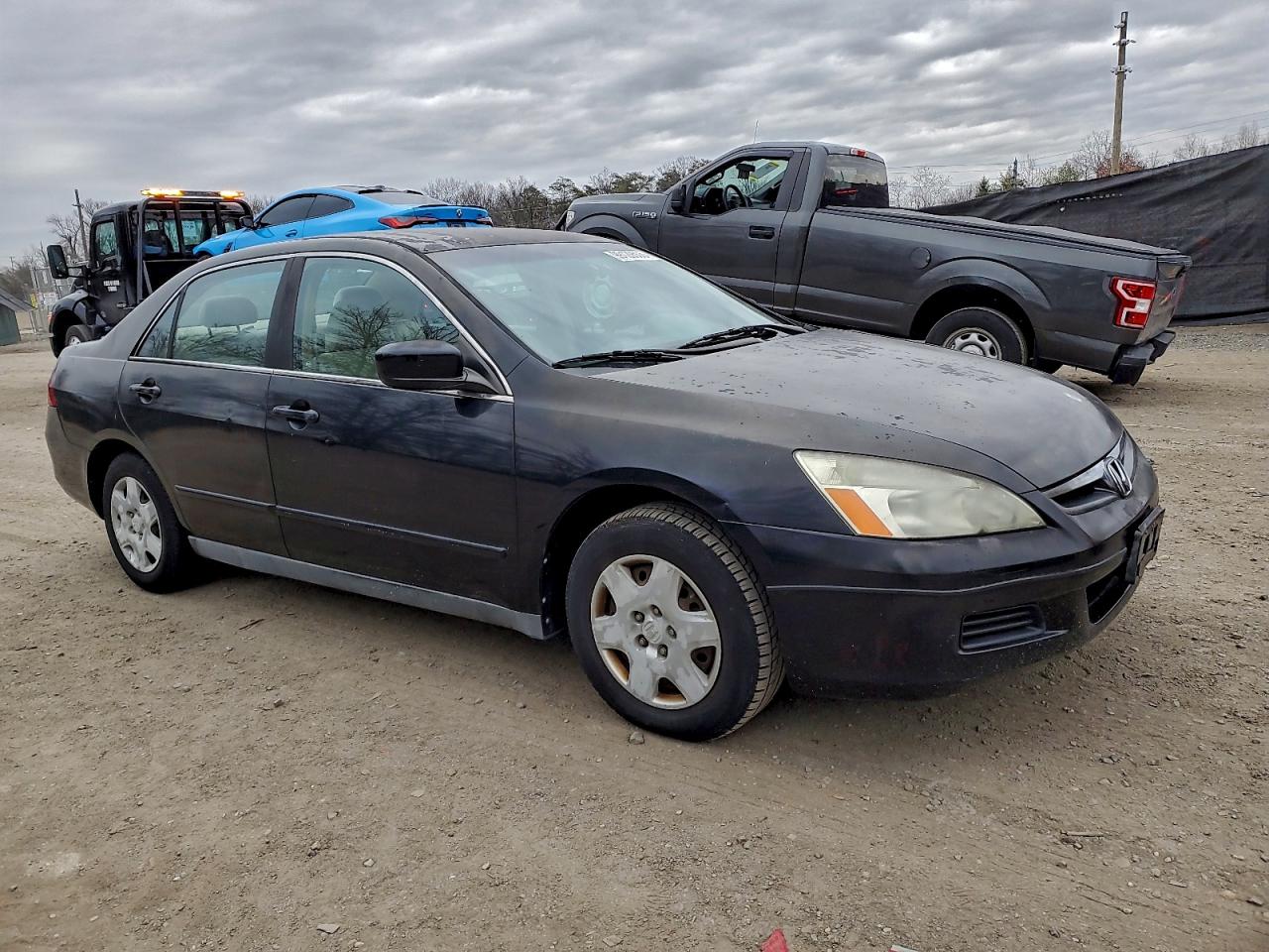 2006 HONDA ACCORD LX photo 4