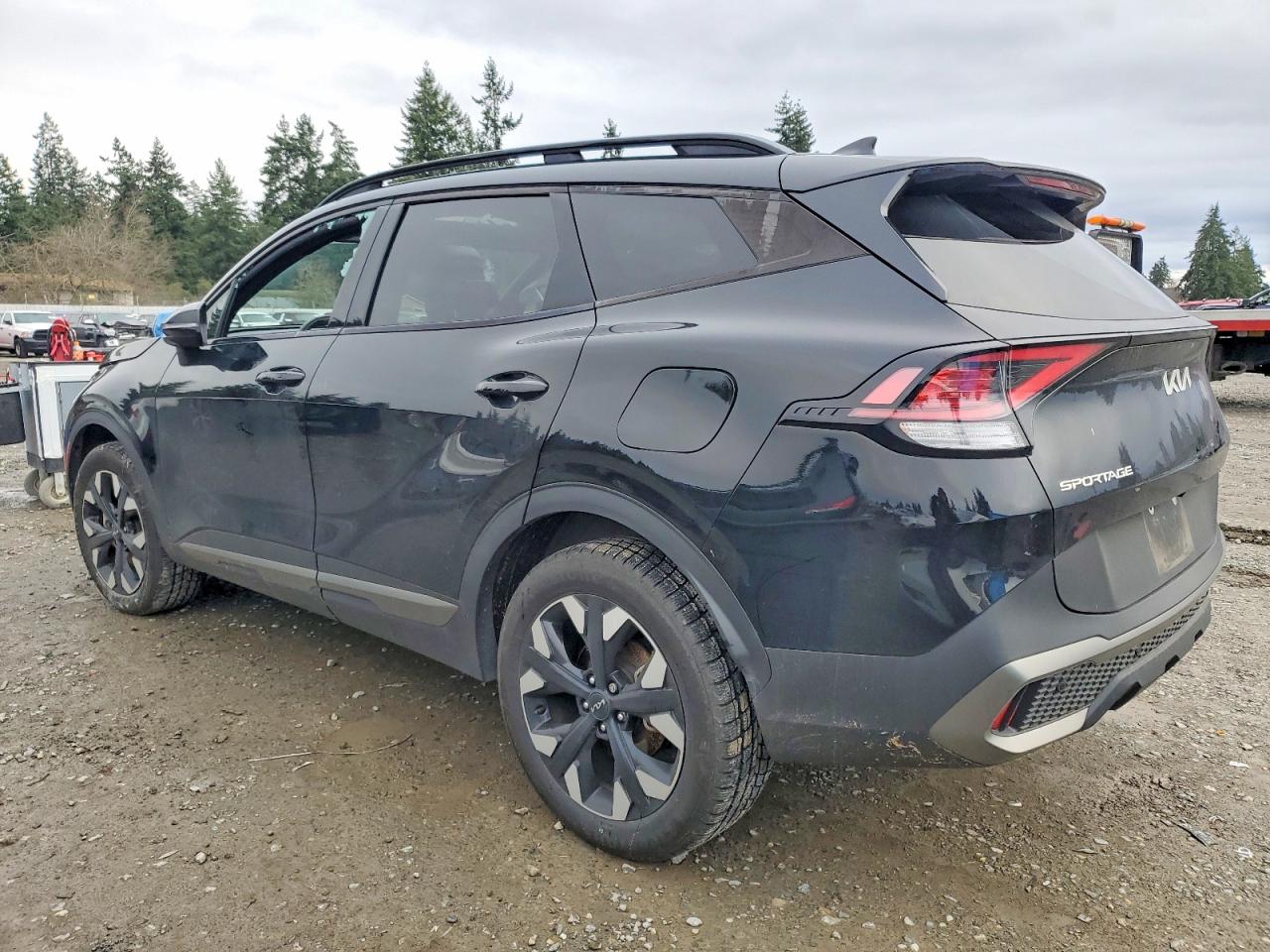 2023 KIA SPORTAGE X-LINE photo 5