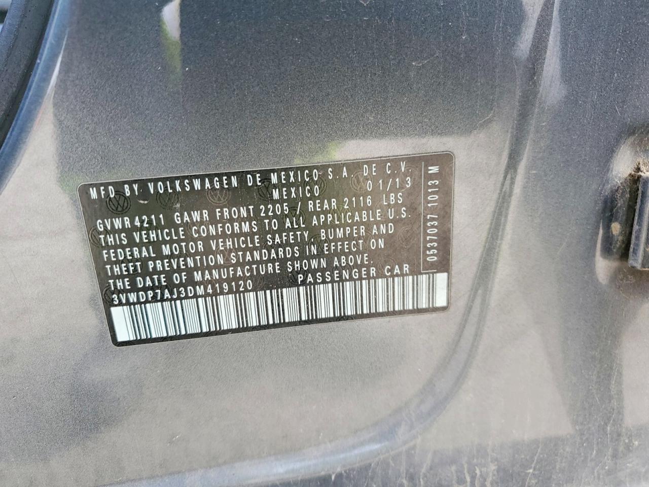 2013 VOLKSWAGEN JETTA SE photo 12