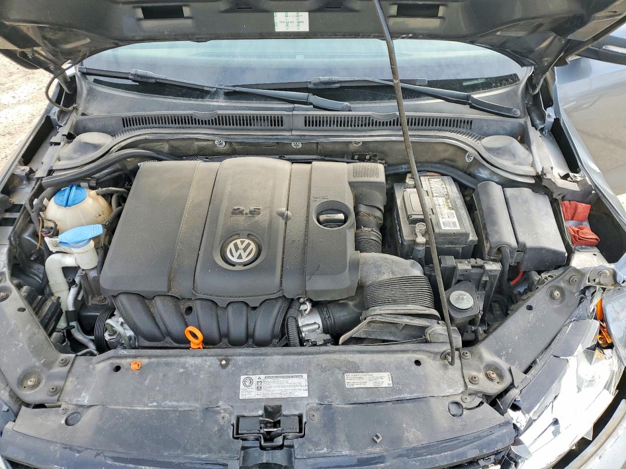 2013 VOLKSWAGEN JETTA SE photo 11
