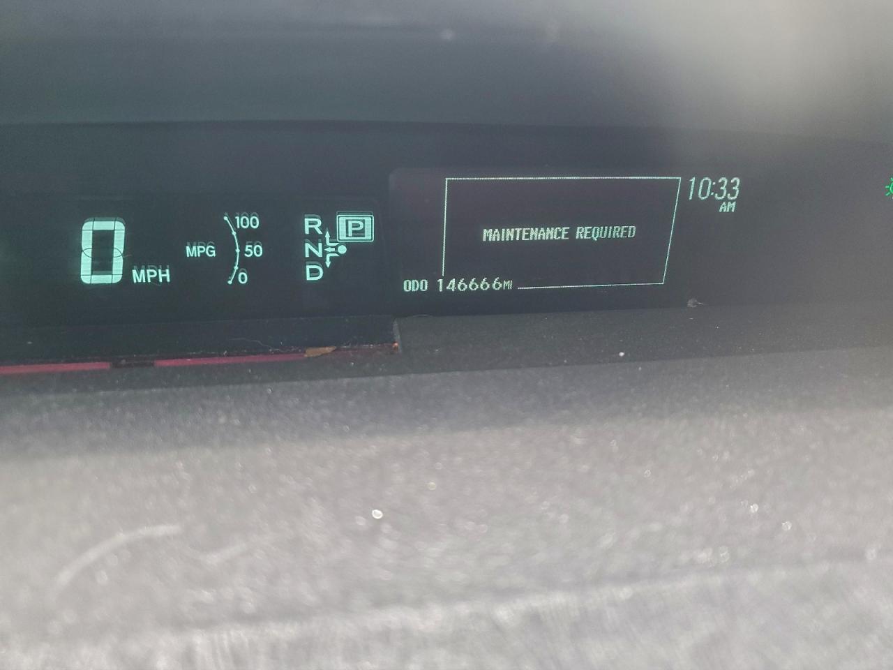 2015 TOYOTA PRIUS photo 9