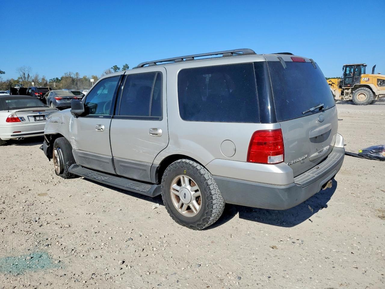 2005 FORD EXPEDITION XLT photo 3