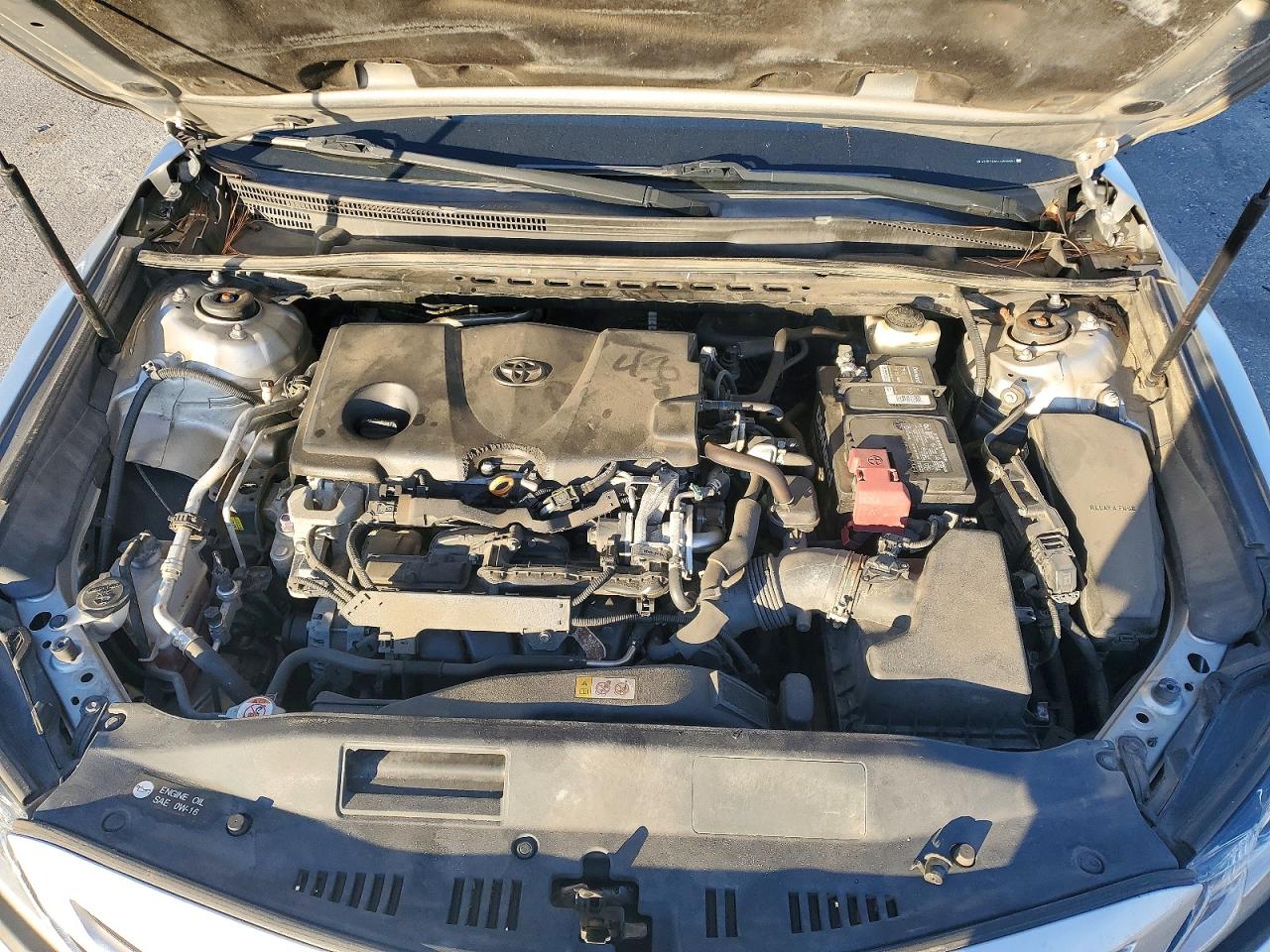 2018 TOYOTA CAMRY SE photo 21