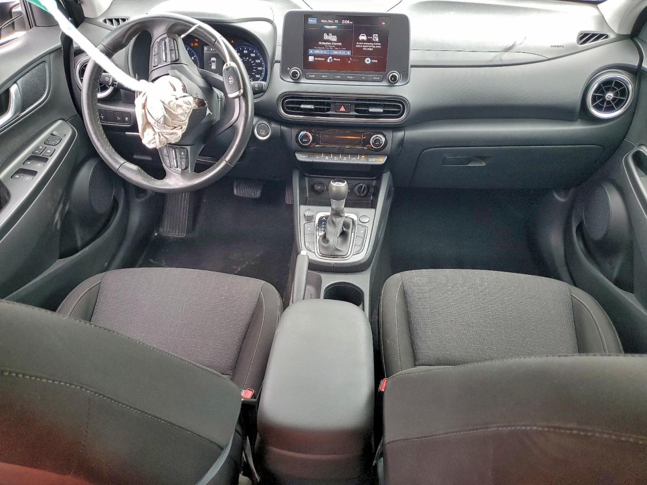 2022 HYUNDAI KONA SEL photo 8