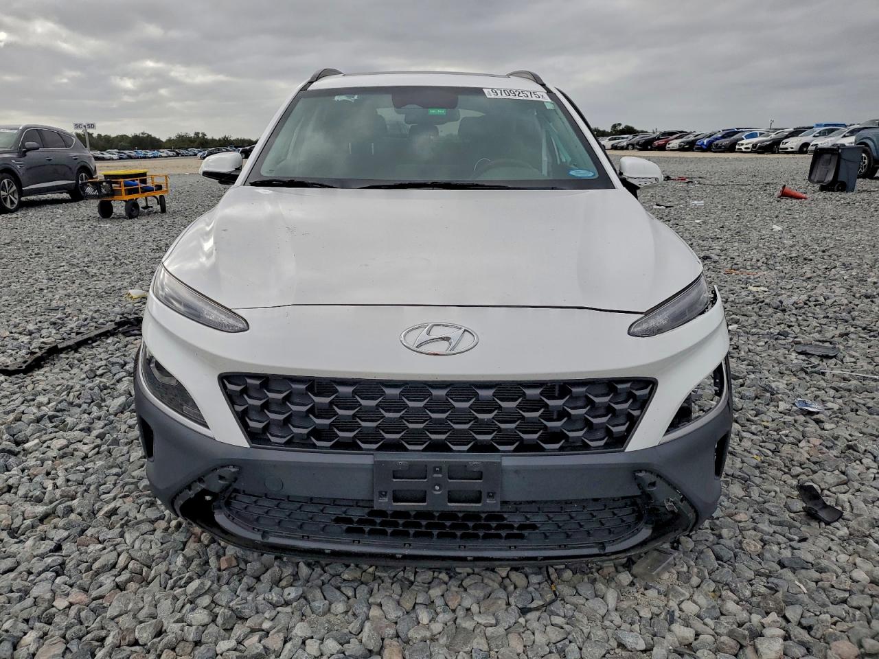 2022 HYUNDAI KONA SEL photo 5