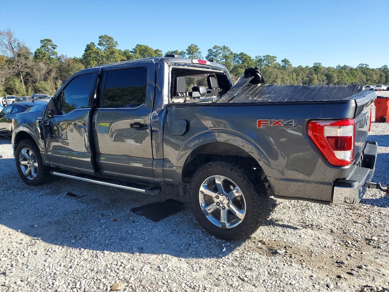 2023 FORD F150 SUPERCREW photo 2