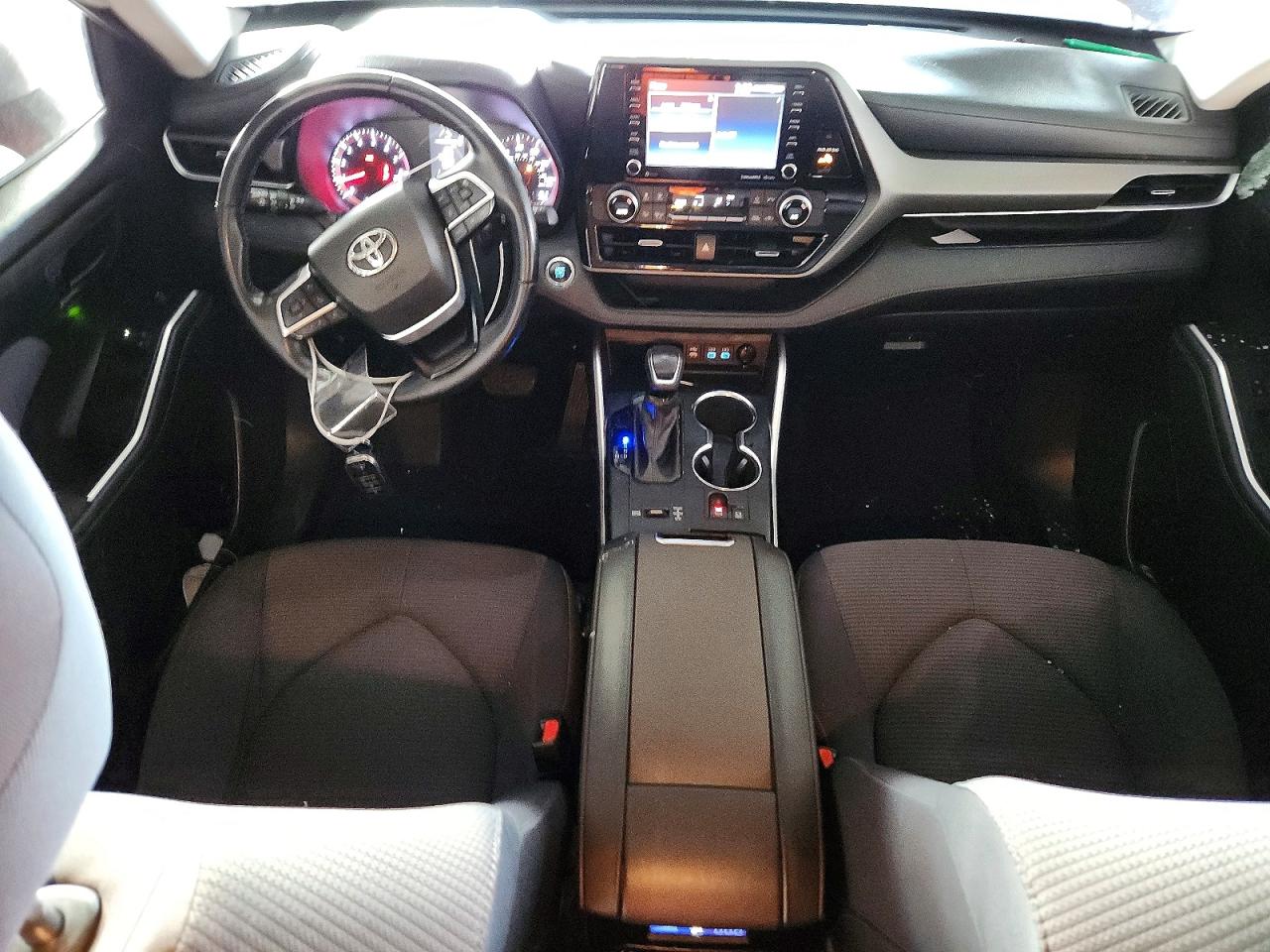 2022 TOYOTA HIGHLANDER L photo 8