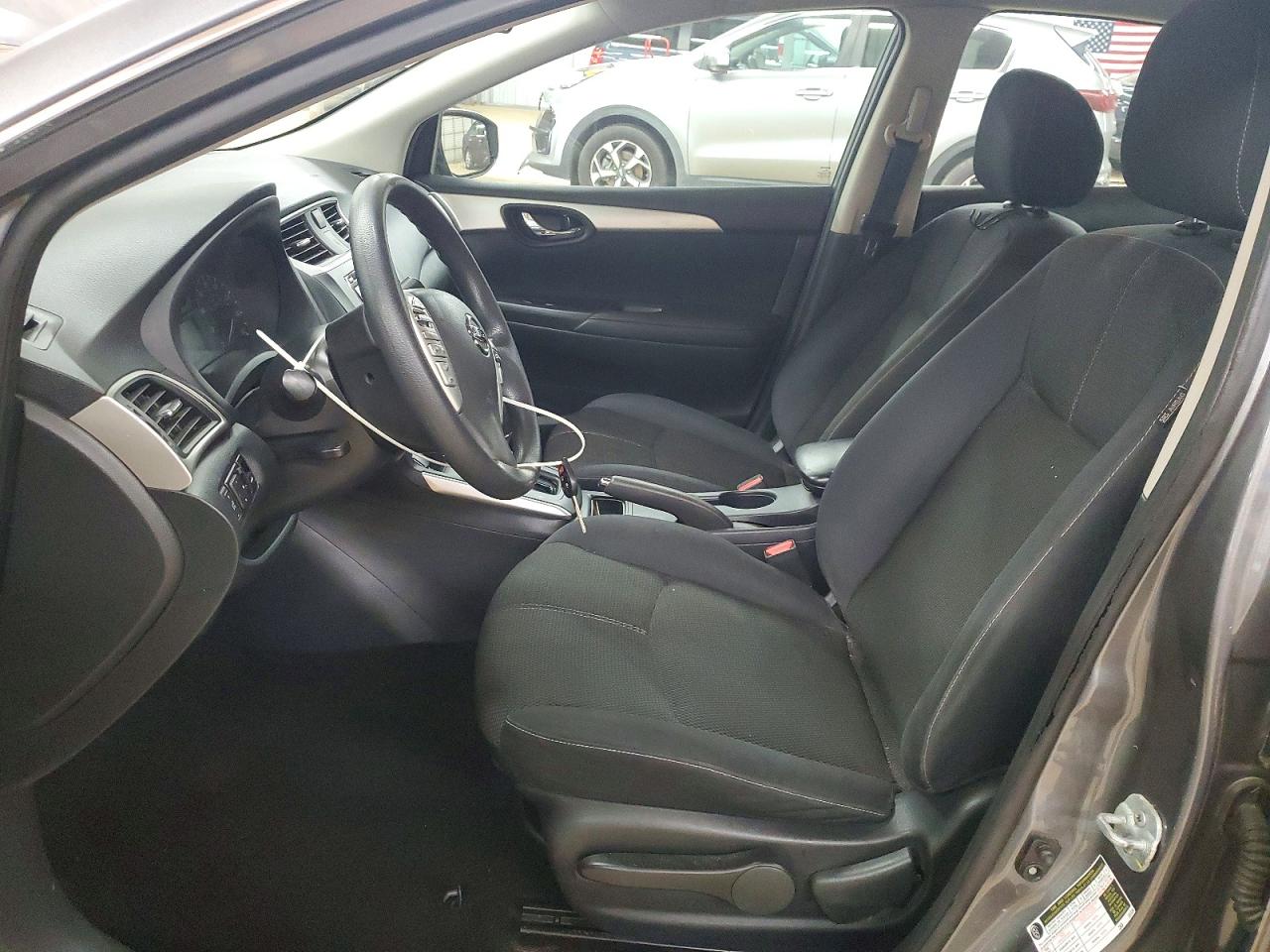 2017 NISSAN SENTRA S photo 7