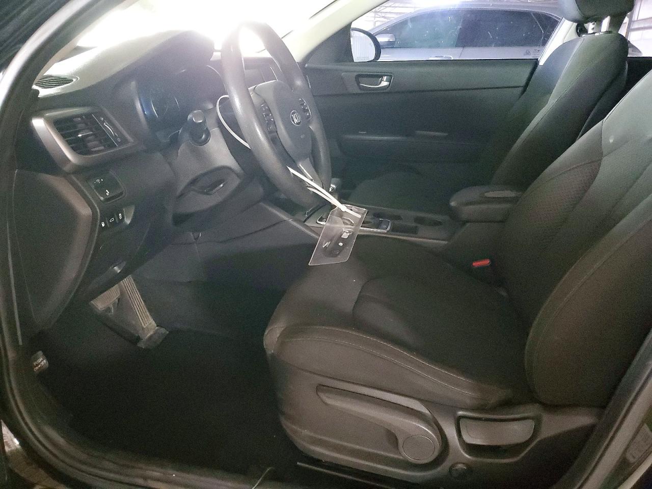 2018 KIA OPTIMA LX photo 7
