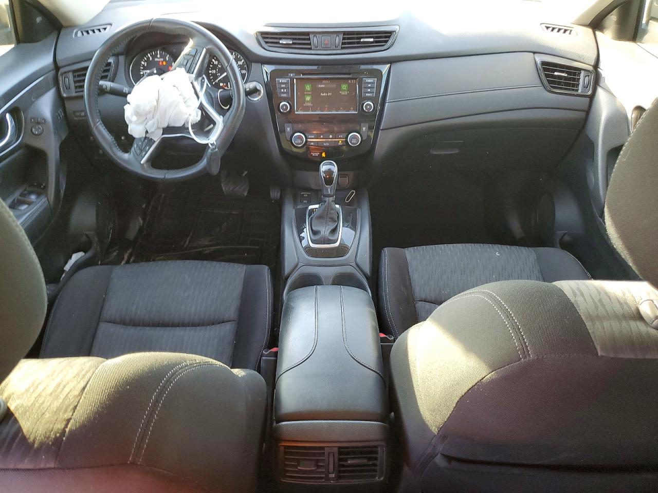 2019 NISSAN ROGUE S photo 8