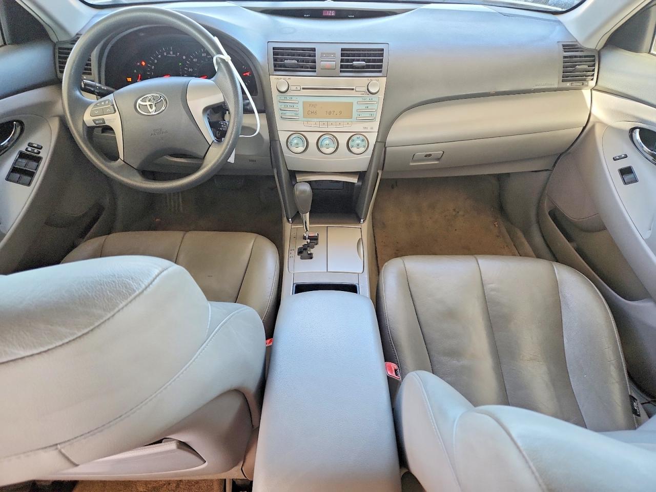 2008 TOYOTA CAMRY CE photo 8