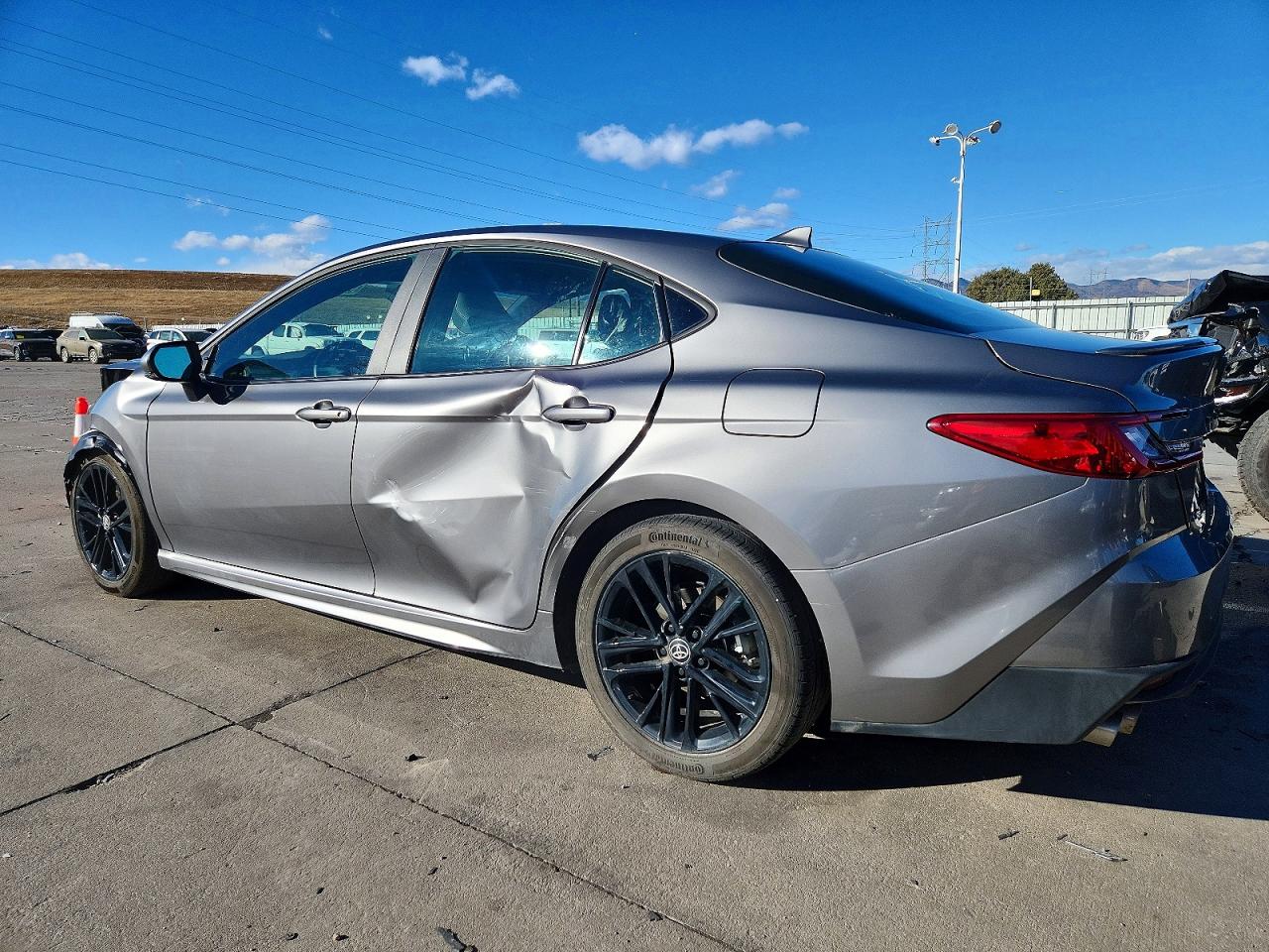 2025 TOYOTA CAMRY SE photo 2