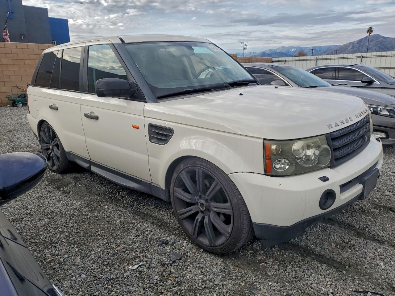 2008 LAND ROVER RANGE ROVER SPORT HSE photo 4