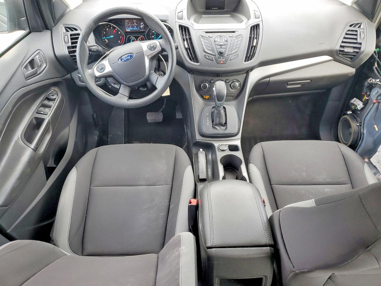 2016 FORD ESCAPE S photo 8