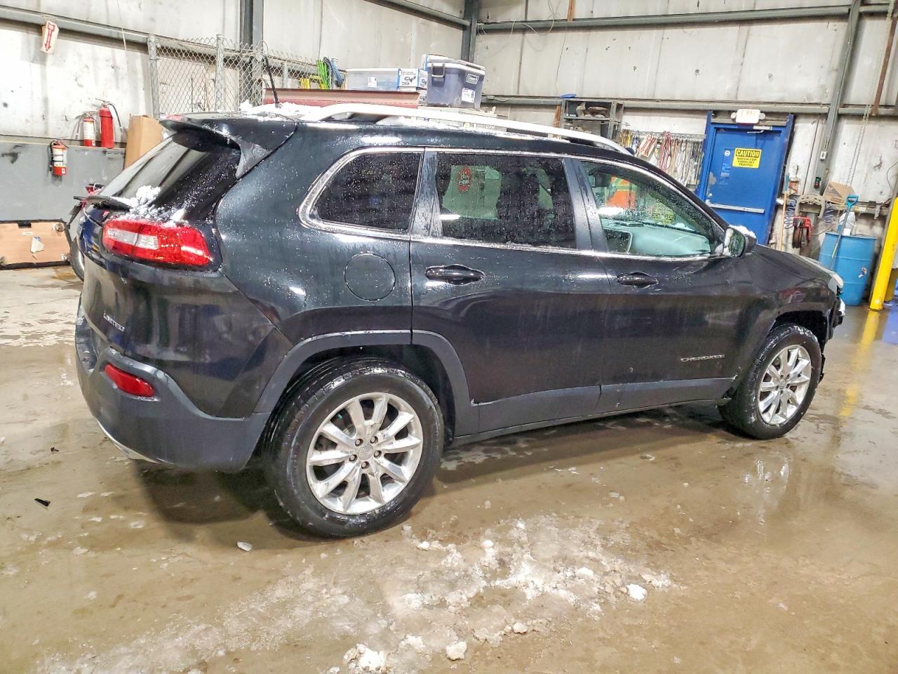 2016 JEEP CHEROKEE LIMITED photo 3