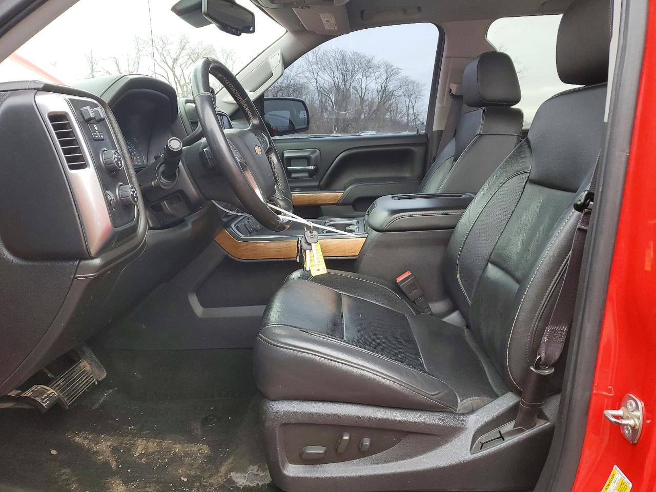 2016 CHEVROLET SILVERADO K1500 LTZ photo 7