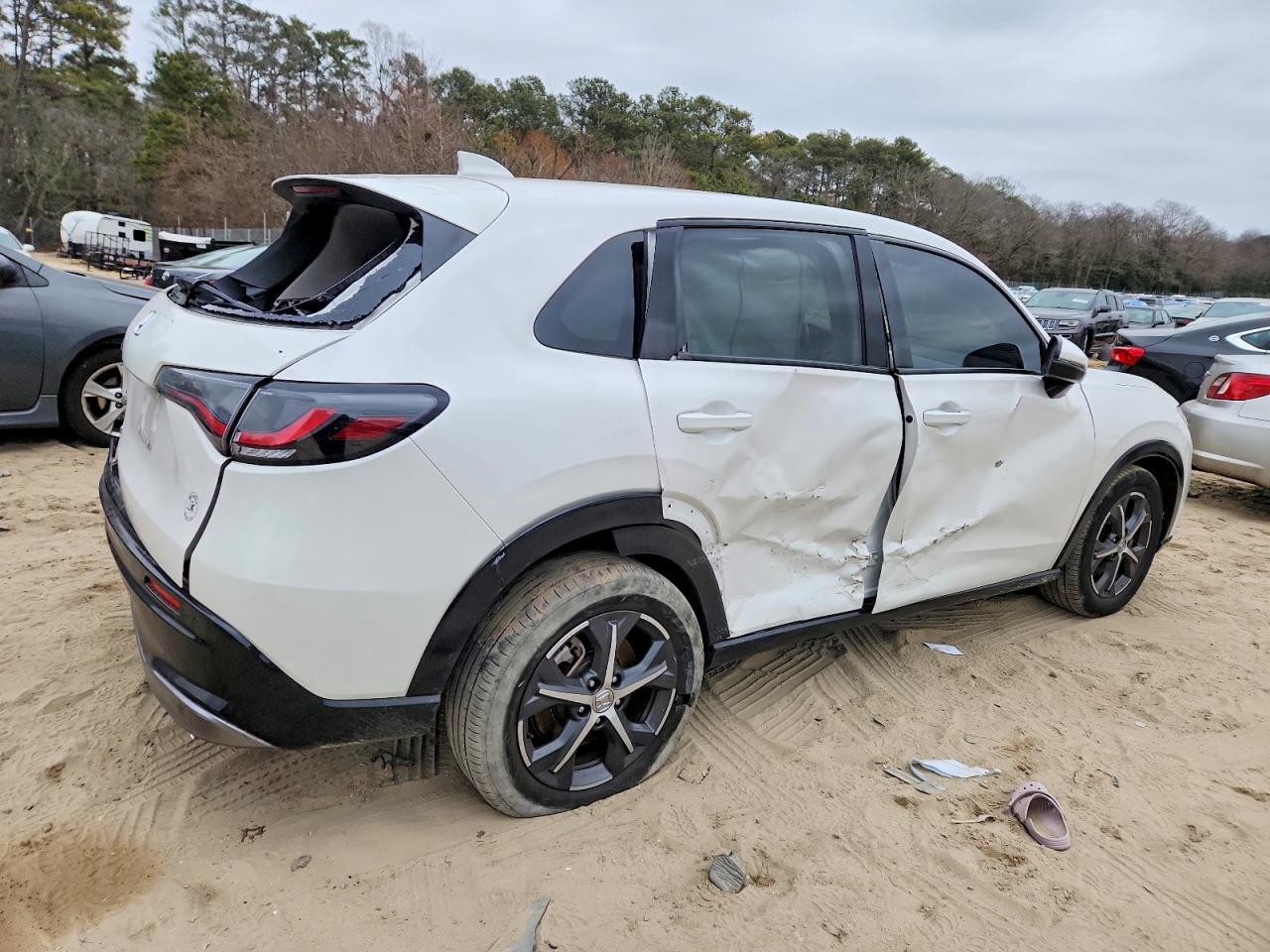 2024 HONDA HR-V EXL photo 3