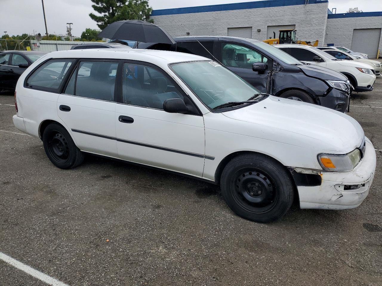 1995 TOYOTA COROLLA BASE photo 4