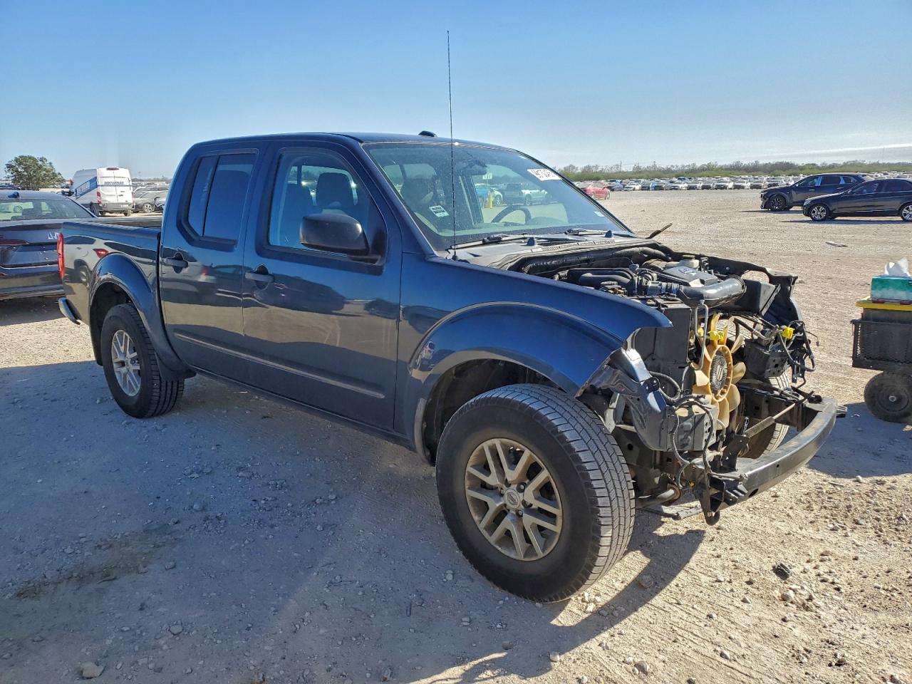 2018 NISSAN FRONTIER S photo 7