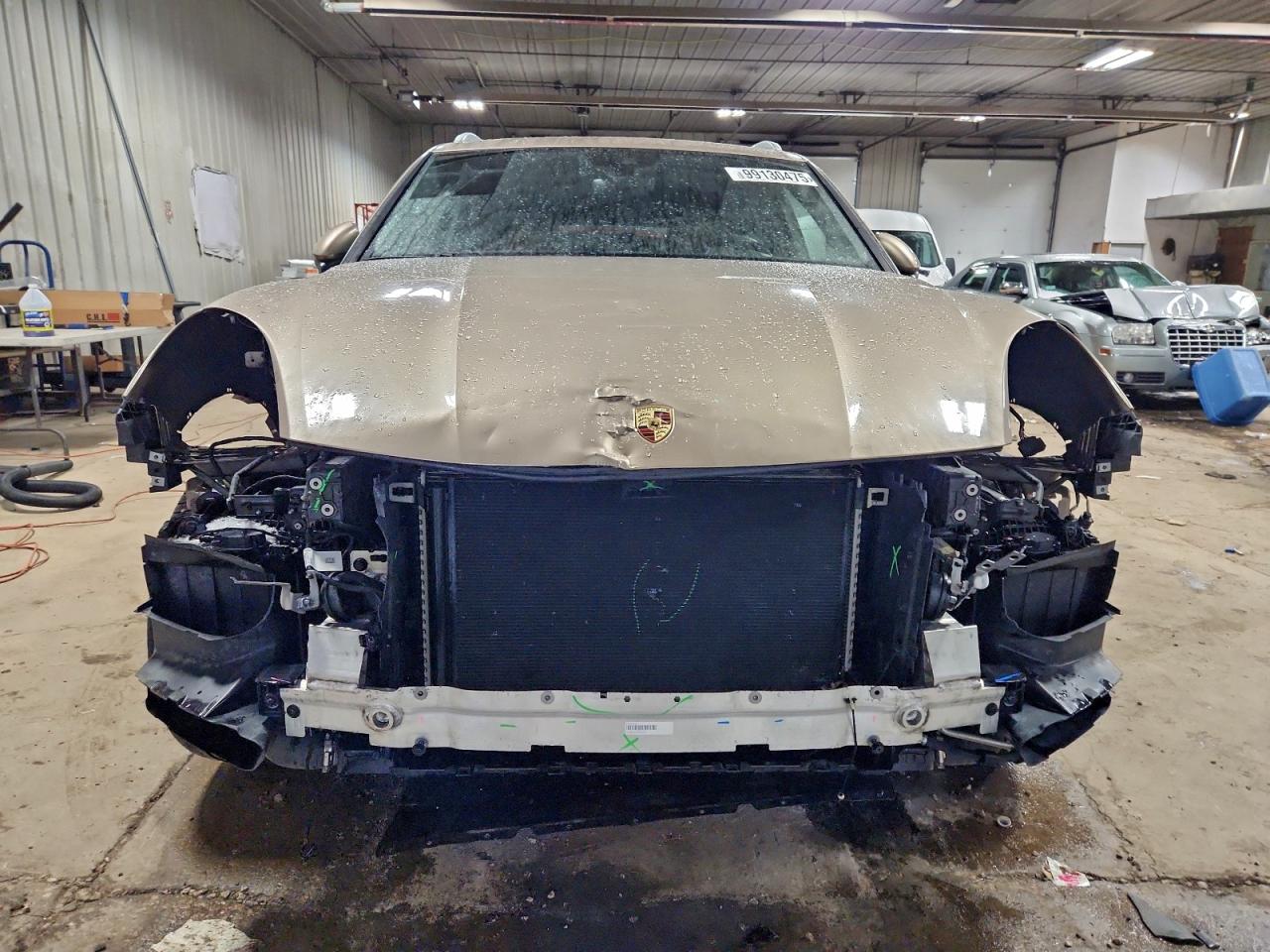 2019 PORSCHE CAYENNE photo 5