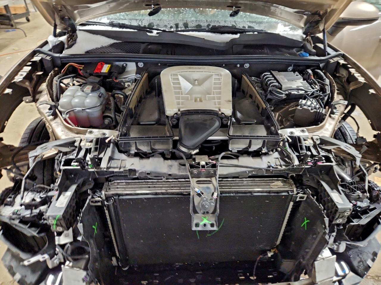 2019 PORSCHE CAYENNE photo 12