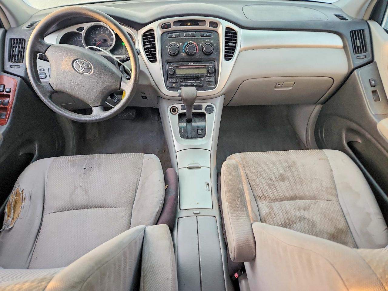 2005 TOYOTA HIGHLANDER photo 15