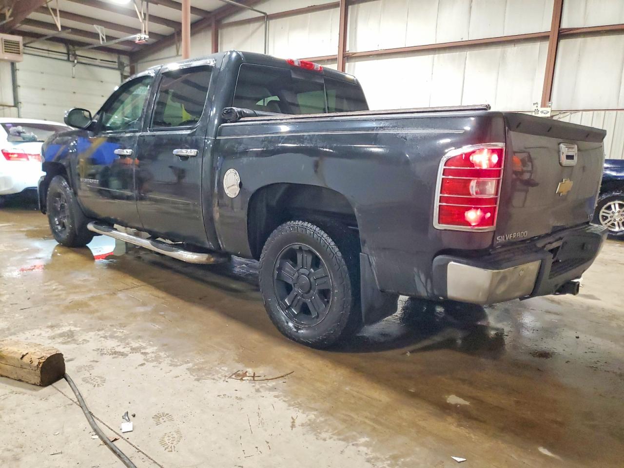 2010 CHEVROLET SILVERADO K1500 LTZ photo 2