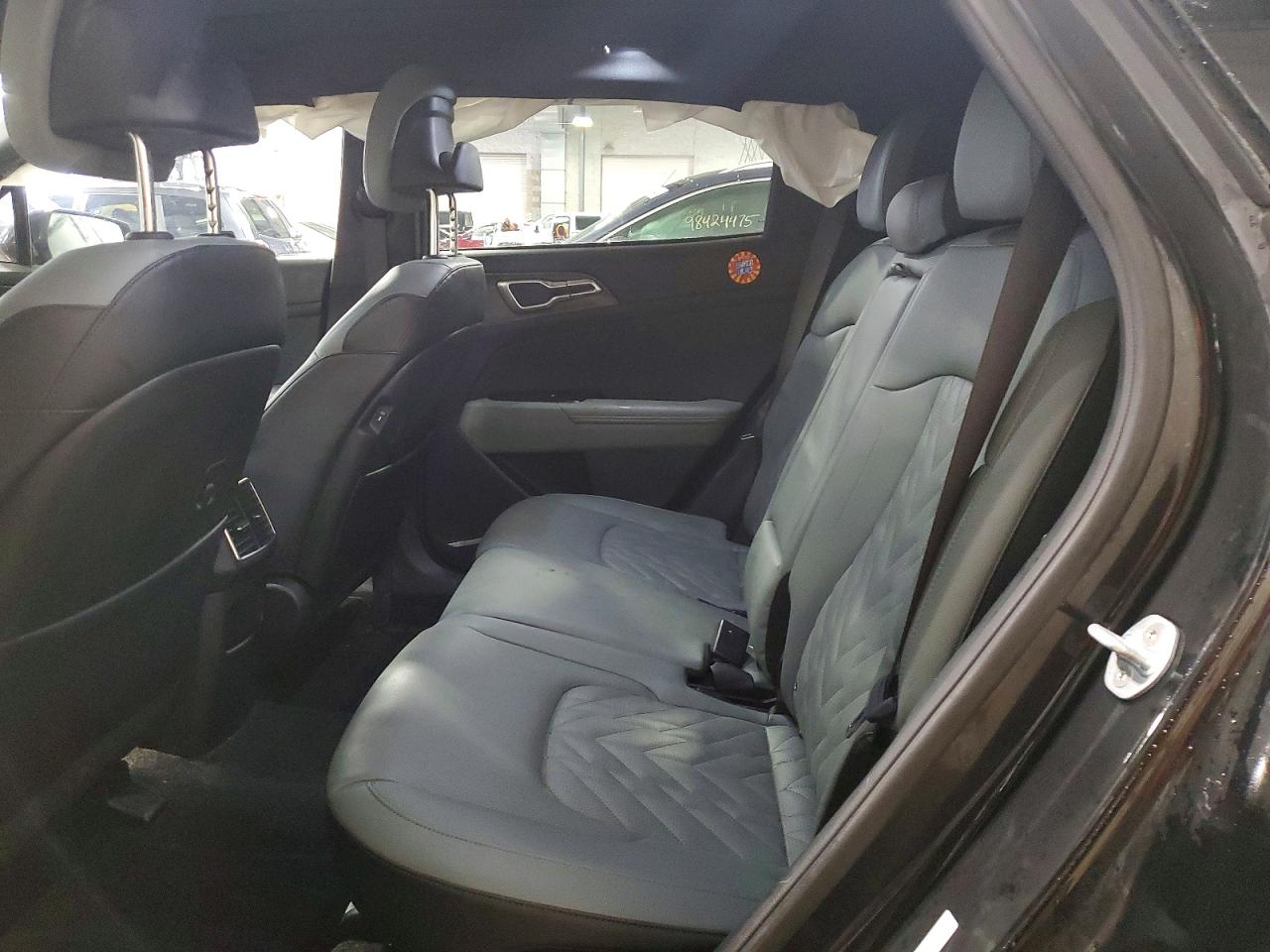 2023 KIA SPORTAGE X-LINE photo 11