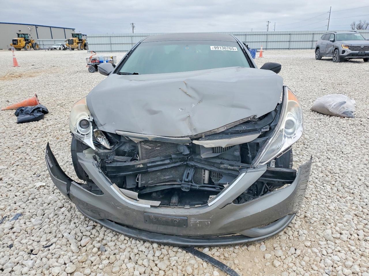 2012 HYUNDAI SONATA SE photo 5