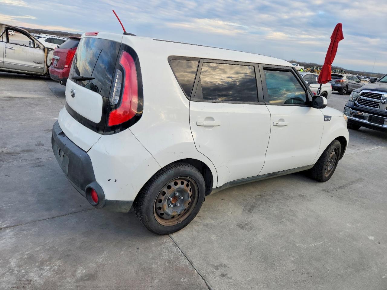 2015 KIA SOUL photo 3
