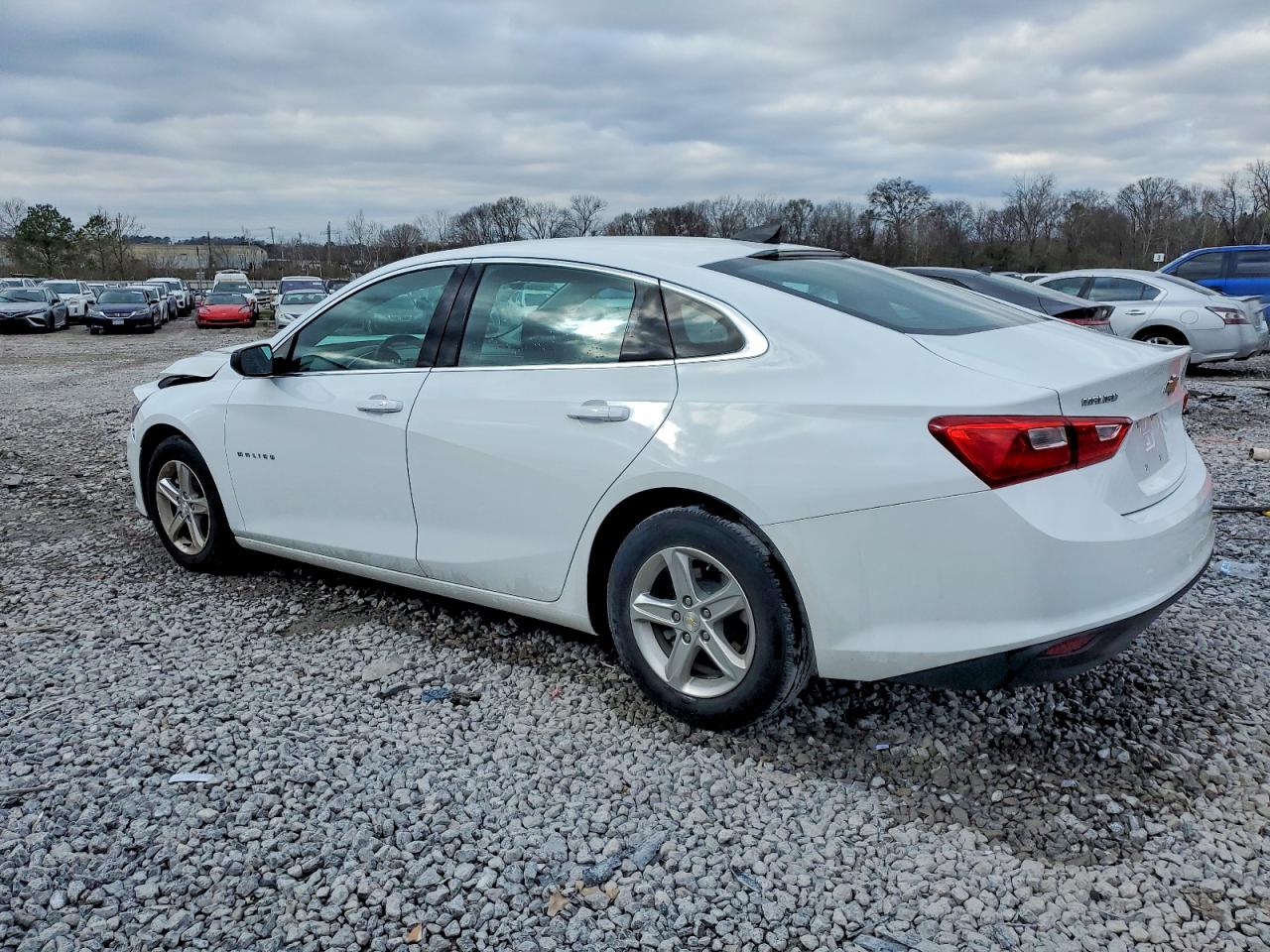2021 CHEVROLET MALIBU LS photo 3