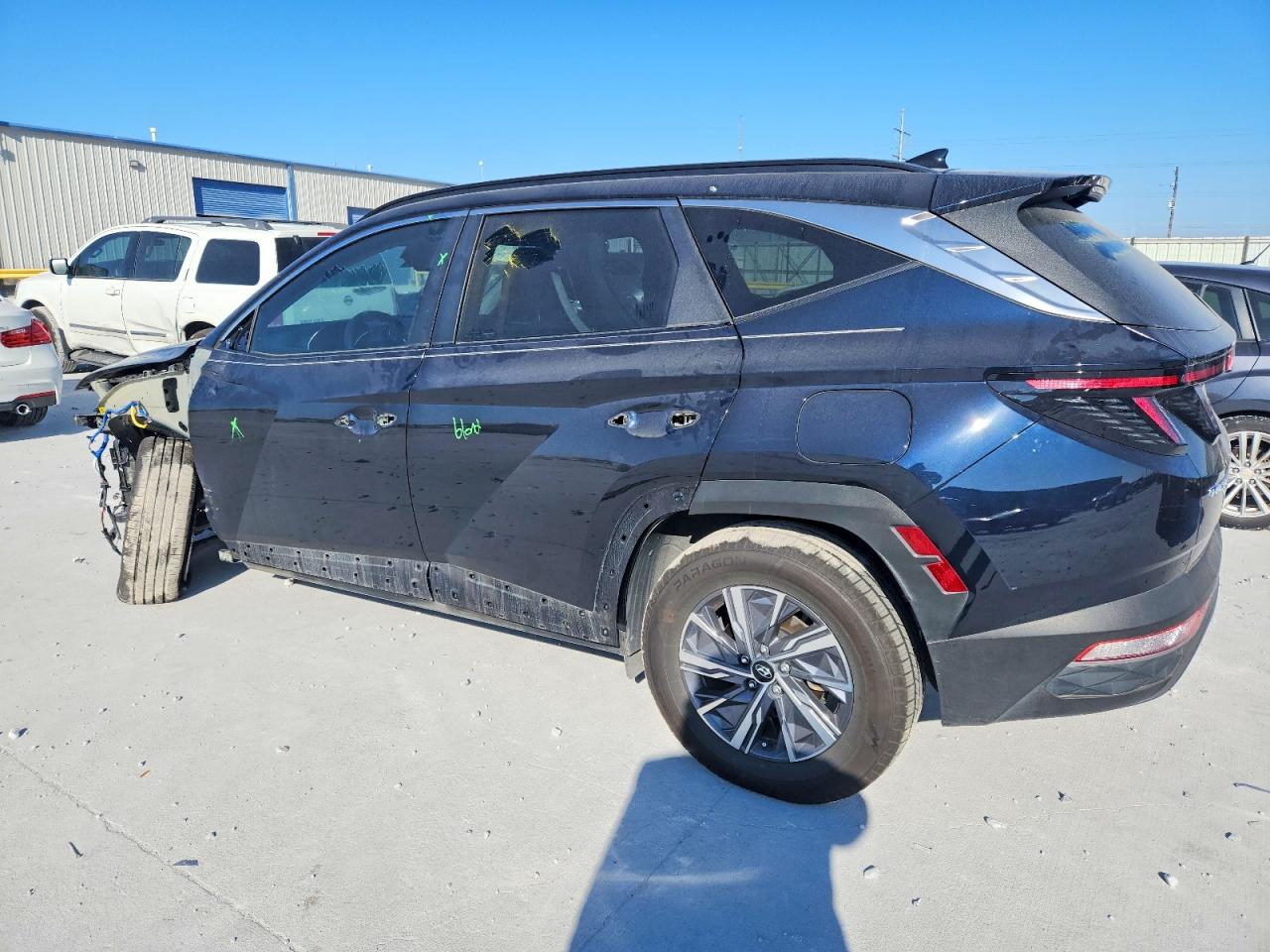 2022 HYUNDAI TUCSON photo 2