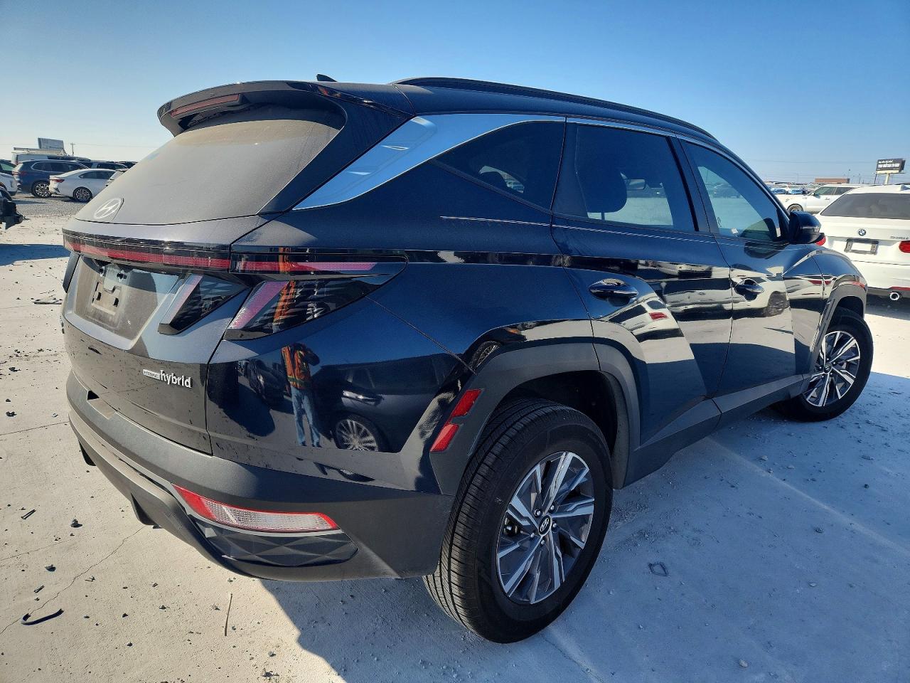2022 HYUNDAI TUCSON photo 3
