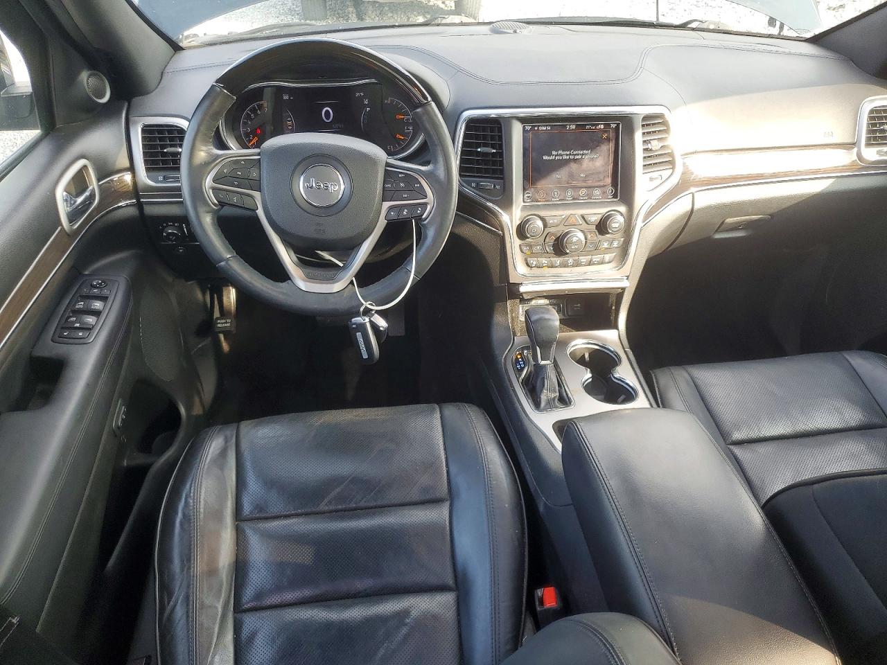 2018 JEEP GRAND CHEROKEE OVERLAND photo 8